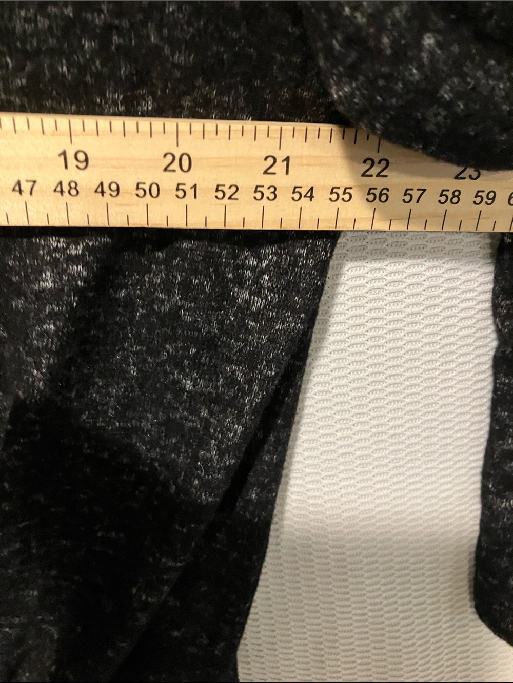 Serra Black Heather Twist-Front Long Sleeve Tee - Picture 3 of 9